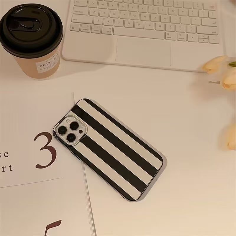 Coque de téléphone au design a - Phone Cases Art avis et prix